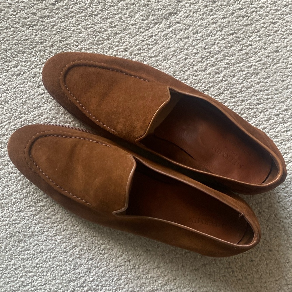 Meermin unlined snuff suede loafers!